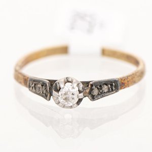 Lote siguiente: Anillo Solitario Oro 18k con Brillante