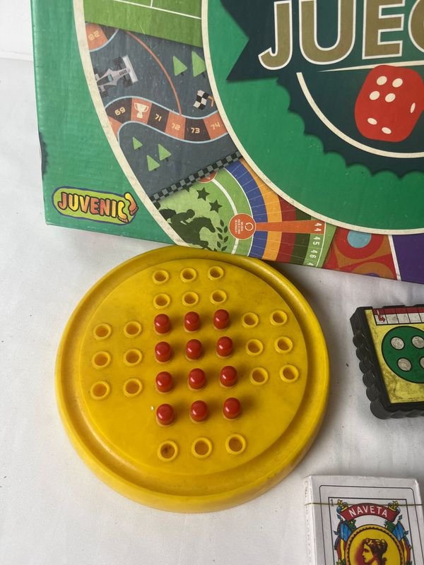 Juegos de mesa y cartas en buen estado - imagen 6