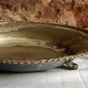 Centro de Mesa Repujado en Platina - imagen 1
