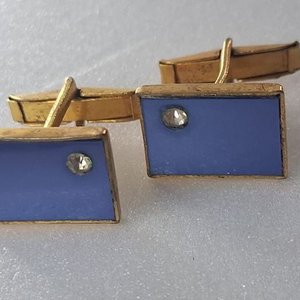 Lote anterior: Gemelos Rectangulares Enchapados con Cristal