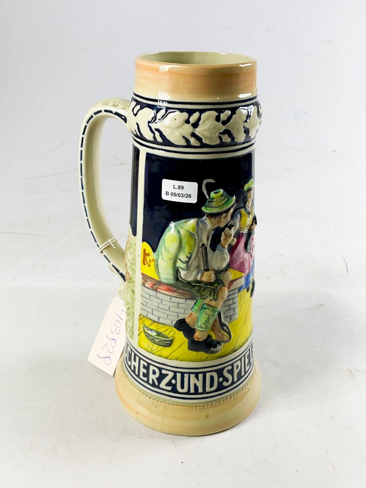 Lote siguiente: Jarra para cerveza Lozur, cerámica decorativa