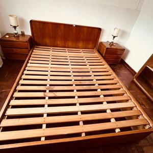 Lote siguiente: Cama Americana de 2 Plazas en Madera Clara