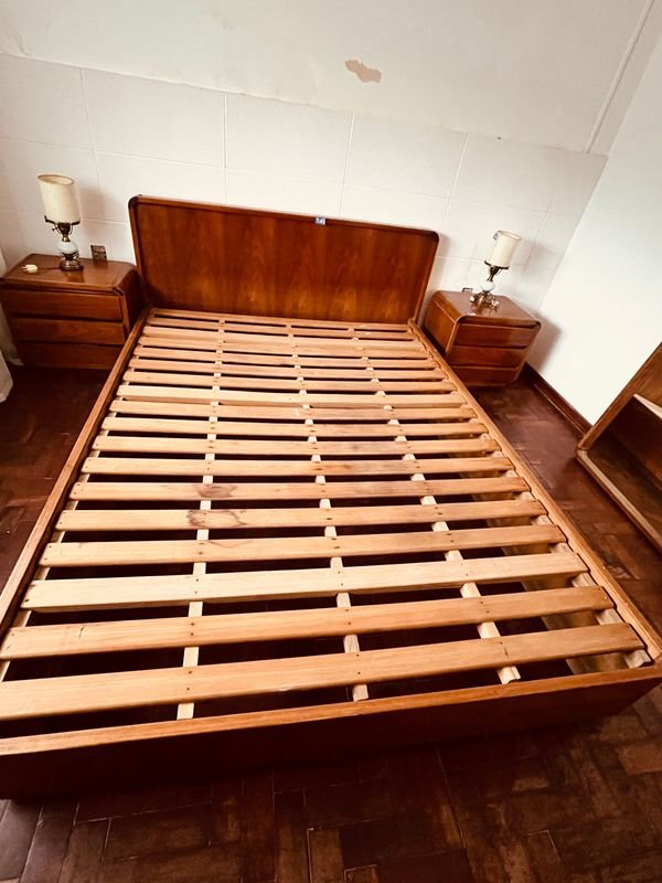 Cama Americana de 2 Plazas en Madera Clara
