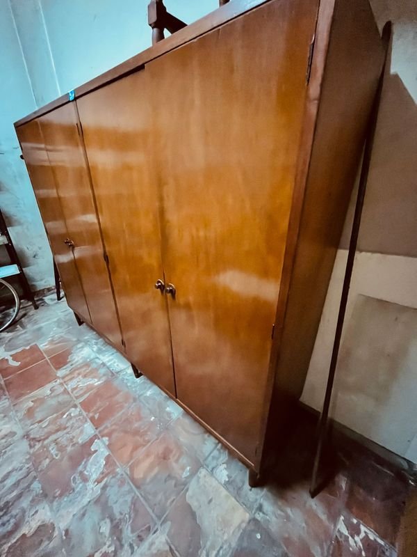Ropero americano 4 puertas de madera - imagen 2