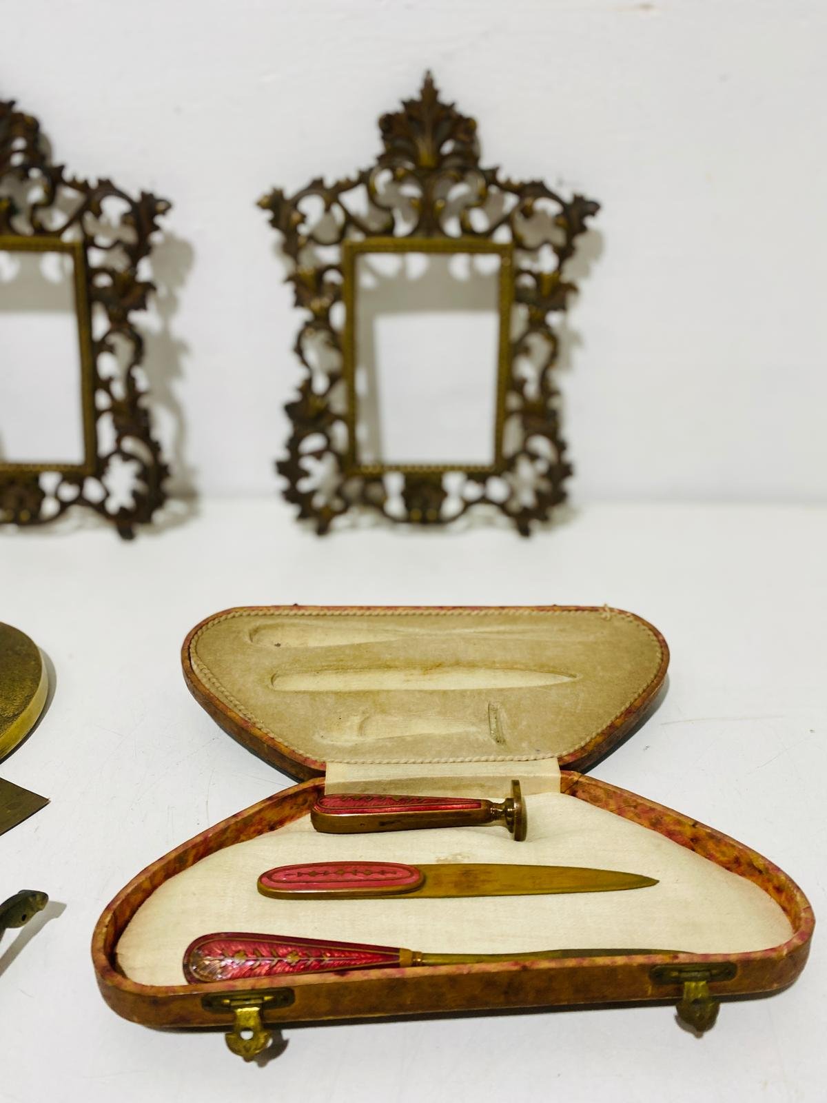 Item lote-x6-articulos-de-bronce-marcos-kit-de-sello-y-otros - Image 1