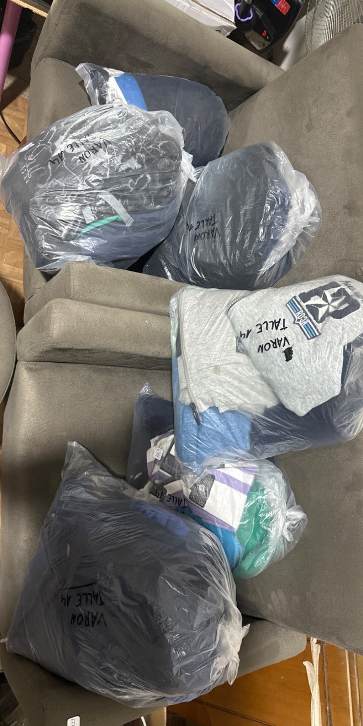 Lote de Ropa Varios Talles y Modelos