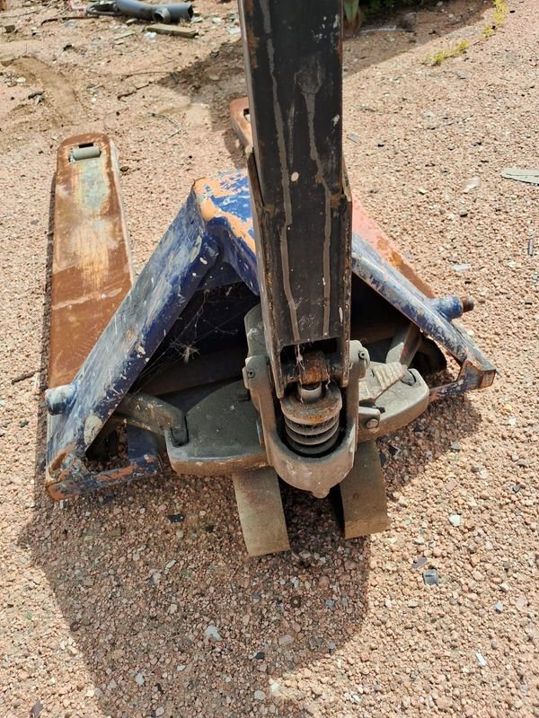 Item 896335 - Image 3