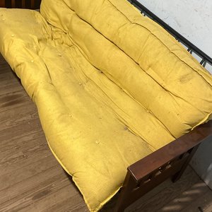 Lote siguiente: Futón 