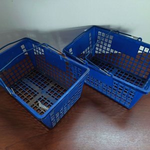 Par de Canastos de Compras Azules - imagen 2