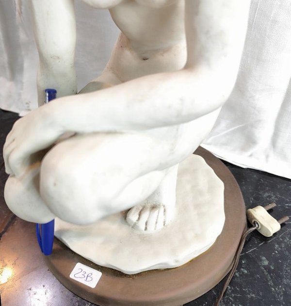 Figurita de mujer desnuda Rosenthal firmada Klimsch - imagen 6