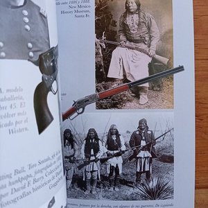 Libro "El Violento Far-West y Sus Armas" - Historia Negra, Leyenda Rosa - imagen 2