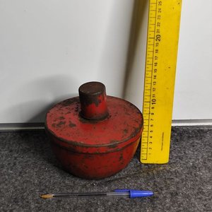 Lote siguiente: Mechero Antiguo Metálico Rojo Pesado