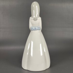 Figura de Porcelana Española Miquel Requena - Niña con Sombrero Azul - imagen 5