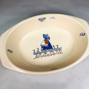 Fuente Oval de Porcelana Blanca con Diseño de Patos y Monograma Familiar - imagen 3