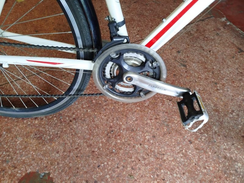 Bicicleta Winner Vital Urbana Rodado 28 Aluminio Suspensión Shimano - imagen 6