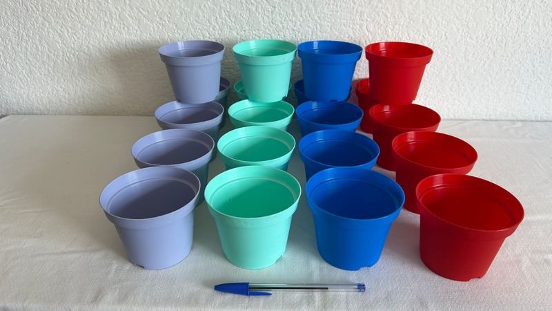 Colección de macetas plásticas de 9cm - imagen 5