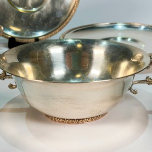 Juego de 5 Tazas de Consomé de Metal con Platillos - imagen 2