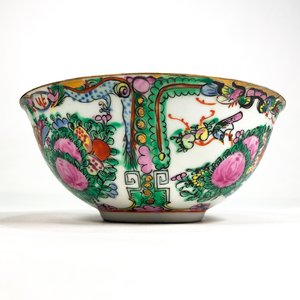 Compotera Oriental de Porcelana con Diseño de Dragones y Flores - imagen 3