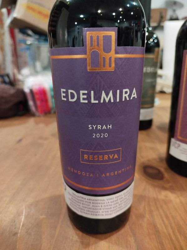 Vino Edelmira Syrah Reserva año 2020 - Un vino de alta calidad - imagen 2