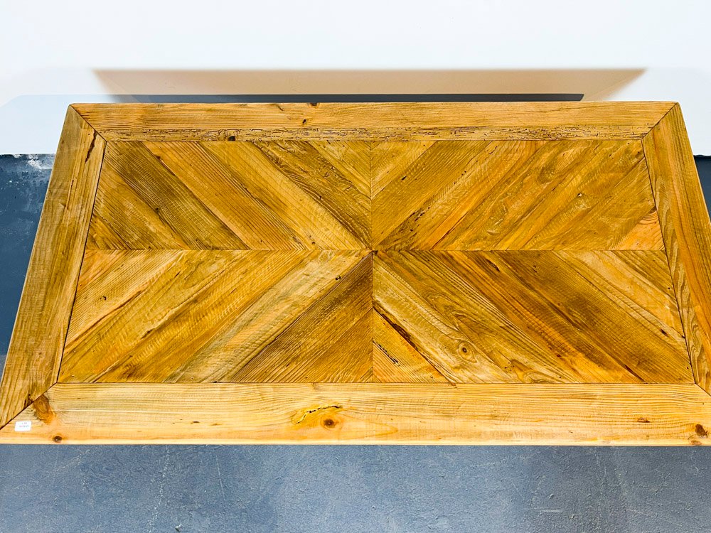 Item 501988 - Image 1