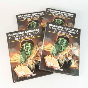 Lote siguiente: 4 Tomos Grandes Enigmas: El Fascinante Mundo de lo Oculto - Tapa Dura