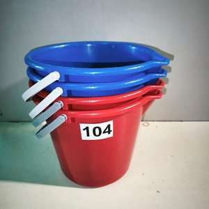 Lote anterior: 5 Baldes Plásticos con Pico y Manija