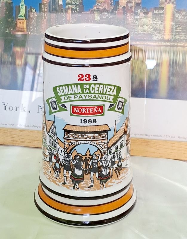 Lote anterior: Jarra de la Semana de la Cerveza Paysandú Año 1988