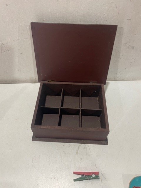 Caja de madera con pintura de vaquero - imagen 3