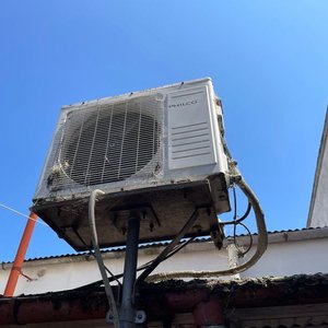 Aire Acondicionado Philco 12000 BTU con Control Remoto - imagen 2