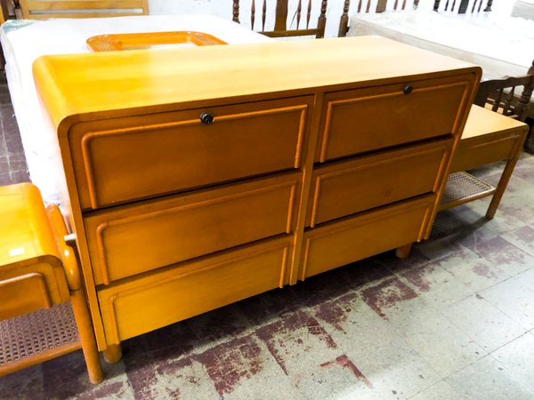 Cómoda de madera estilo retro con 6 cajones