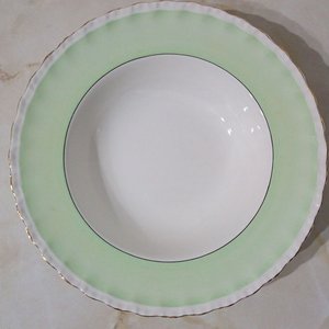 Lote anterior: Plato Hondo Antiguo Loza Inglesa W.H. Grindley Creampetal Década 1930