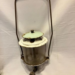 Lote de 2 Faroles Vintage: Uno a Queroseno y Otro a Gas - imagen 2