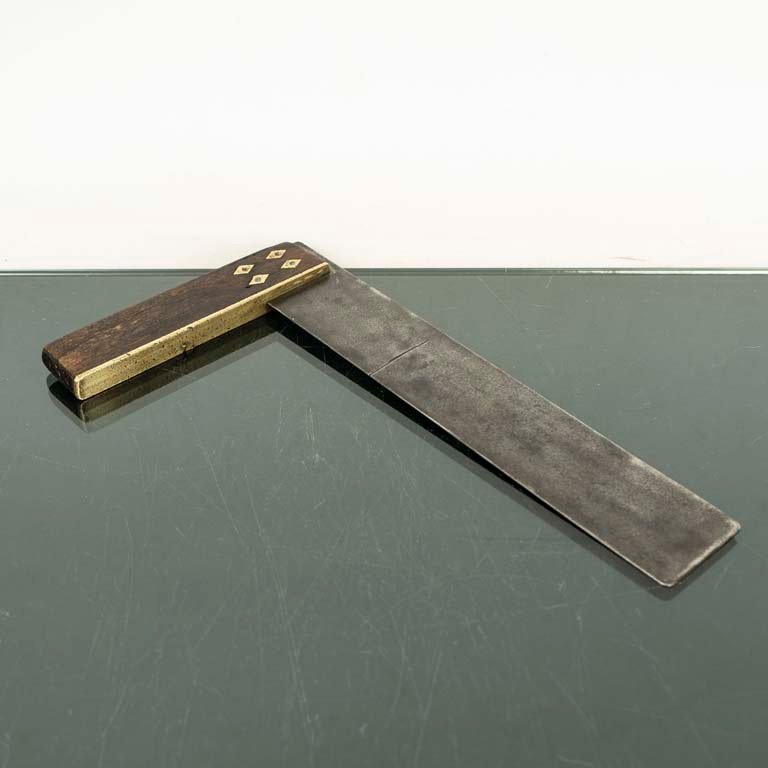 Item 2104003 - Image 0