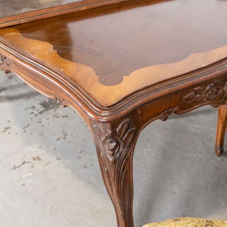 Mesa de comedor Luis XV estilo con sillas tapizadas - imagen 3