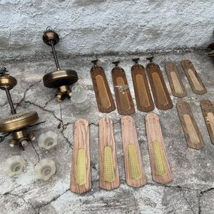 Lote anterior: Lote de 3 Ventiladores de Techo Desarmados con Tulipias