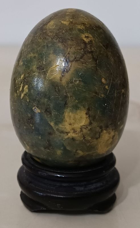 Huevo de Piedra JASPE Sangre de Dragón - Una Pieza de Arte - imagen 1