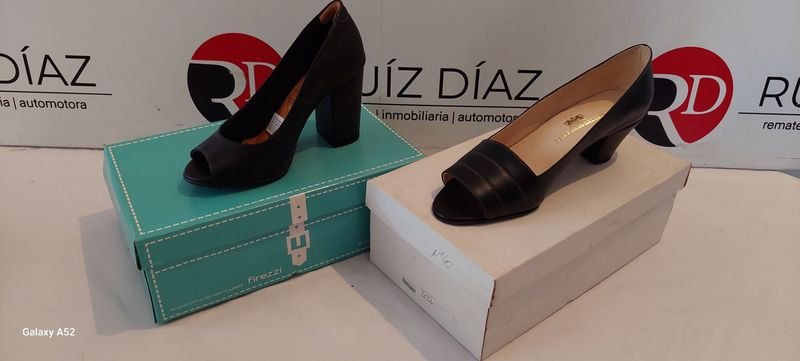 Zapatos de tacón alto en venta - imagen 1