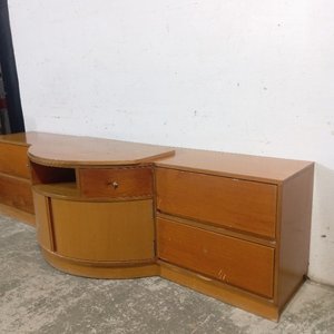 Rack Modular Bajo de Madera con Cuerpo Curvo, 6 Cajones y 2 Puertas - imagen 3