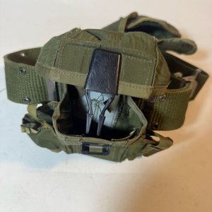 Cinturón Táctico Militar Verde con Portaobjetos - imagen 3