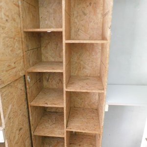 Estanteria de comercio de madera osb - imagen 3