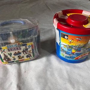 2 Contenedores con Bloques de Construcción tipo LEGO - imagen 2