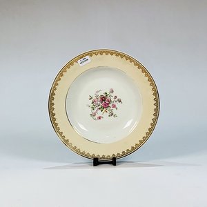 Lote anterior: Plato Hondo de Porcelana Limoges con Flores y Guarda Dorada