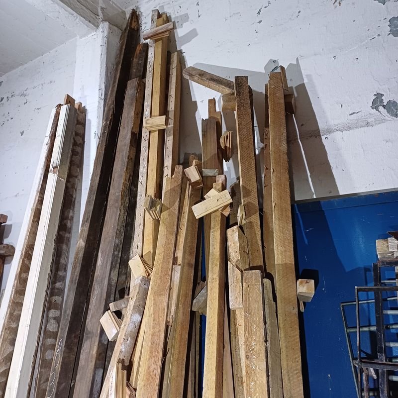 Clavaderas de pinotea en madera - Venta por lotes - imagen 4