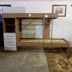 Cama Cucheta Multifunción con Escritorio, Cajones y Estantes - imagen 2