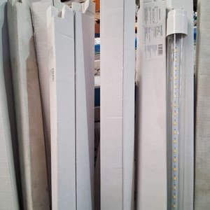 12 Tubos LED Luz Neutra Transparentes 9W - imagen 2