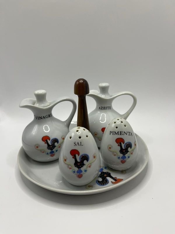 Set de especieros con bandeja y vajilla de porcelana - imagen 2