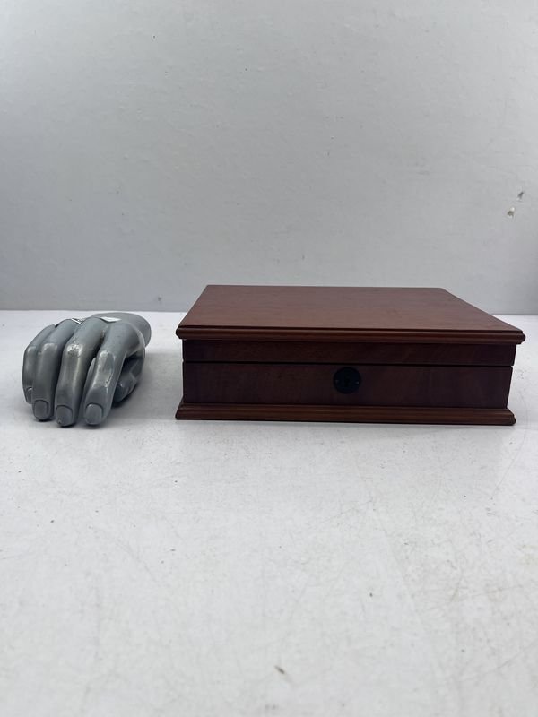 Elegante Caja de Madera para Pistola Calibre .380