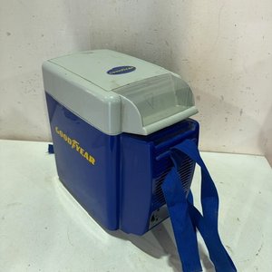 Heladerita Portátil Goodyear para Auto - imagen 2