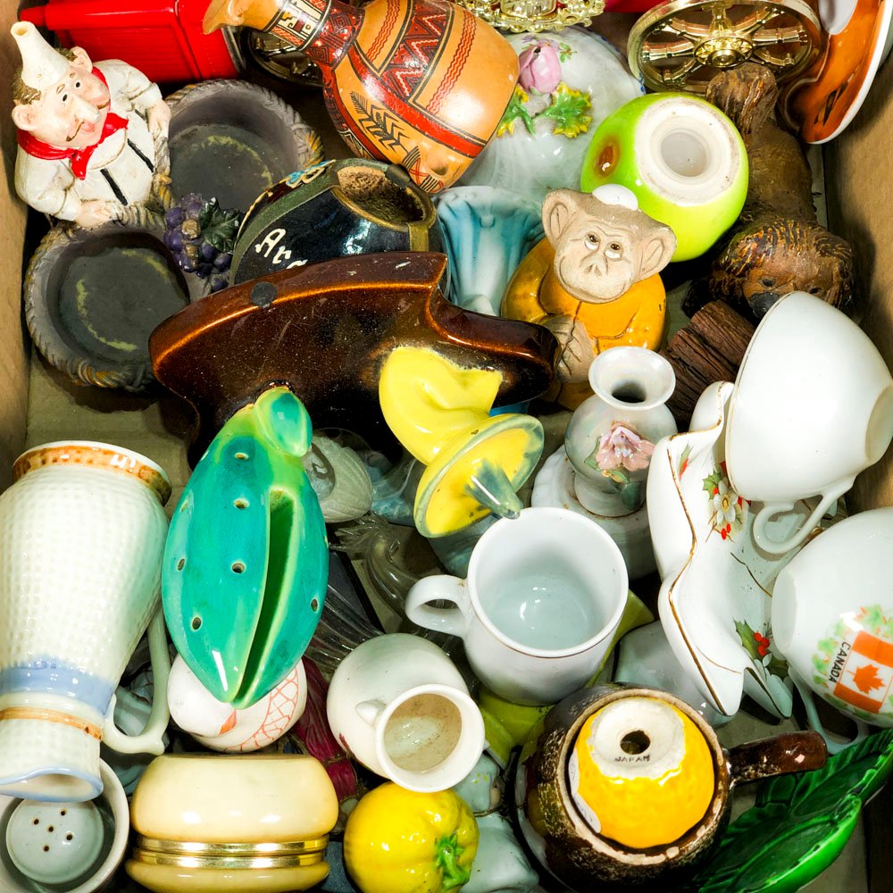 Lote de adornos y figuras variadas - imagen 2