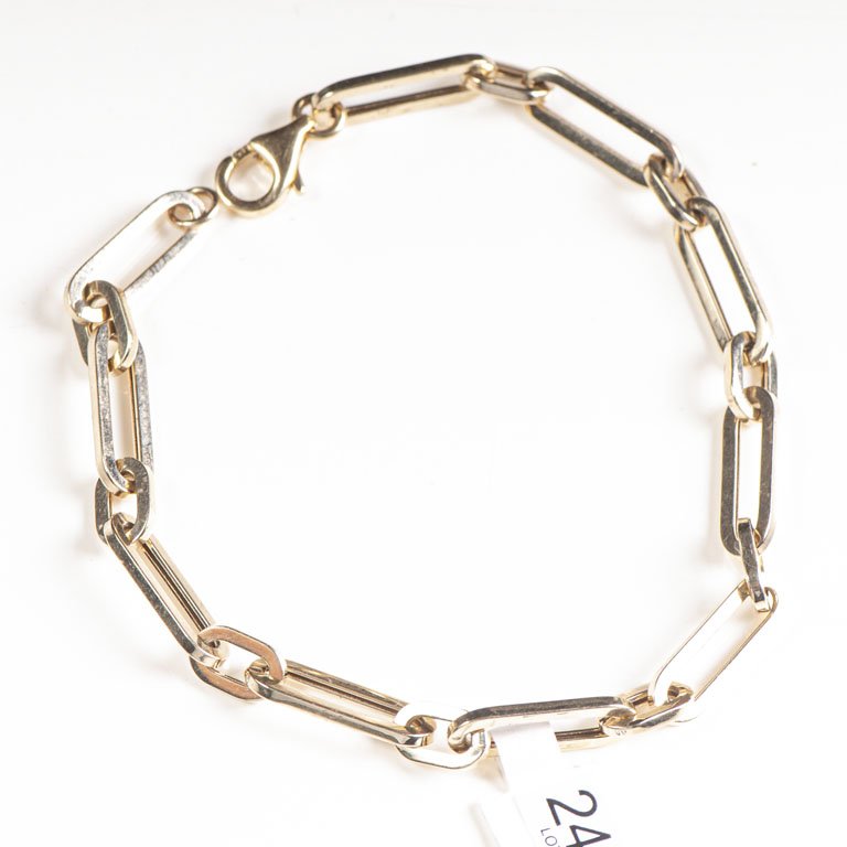 Lote siguiente: Pulsera de oro 14k en buen estado